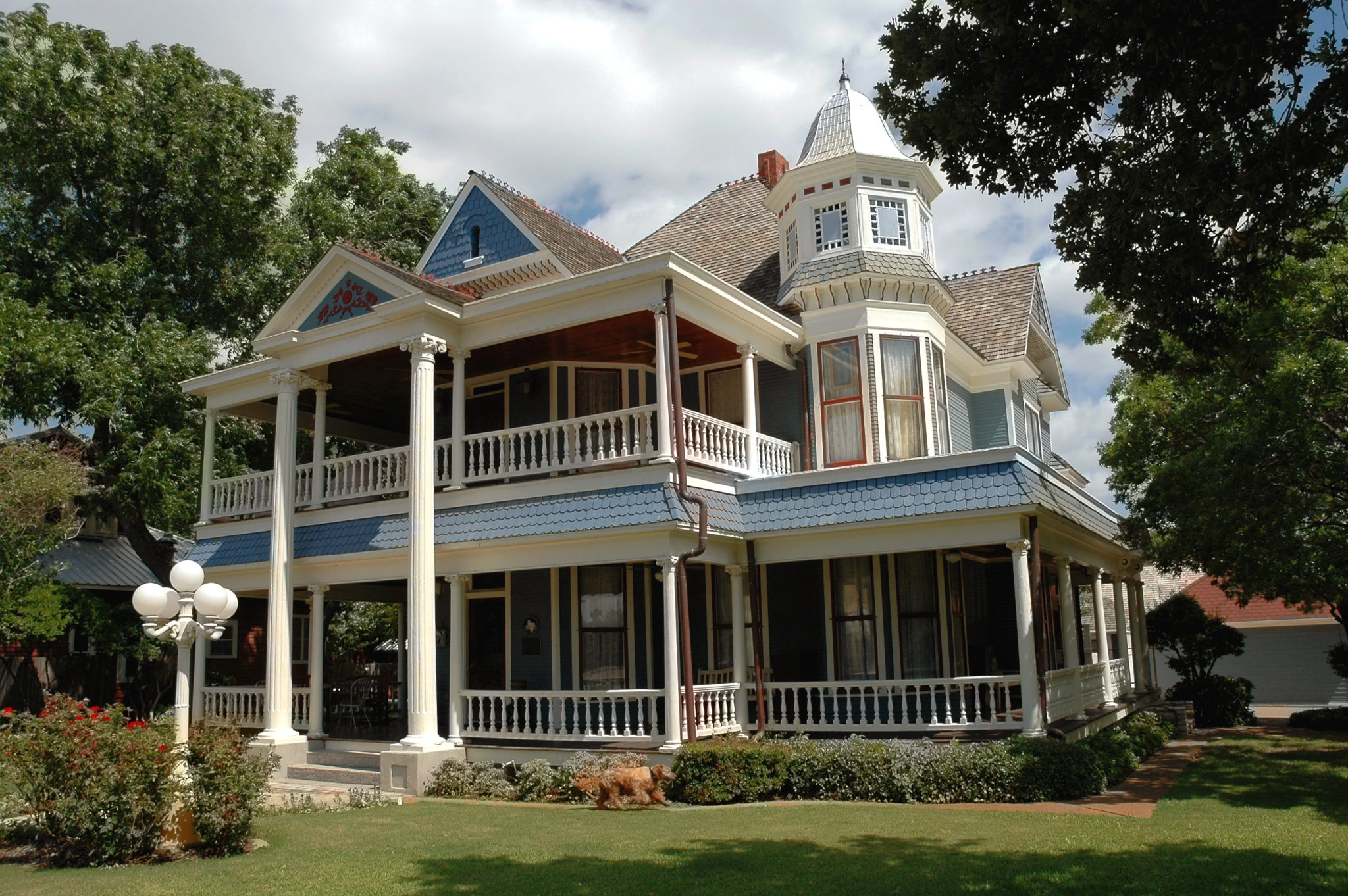 historical victorian house in granbury, texas Geographic Technologies